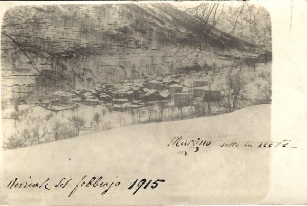 Fotografia febbraio 1915 Margno sotto la neve dalla strada di Crandola